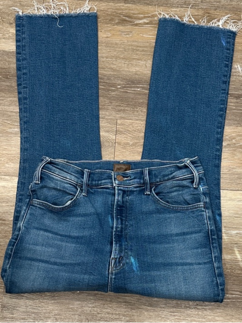 Like New! MOTHER The Hustler Ankle Fray in meet cute wash